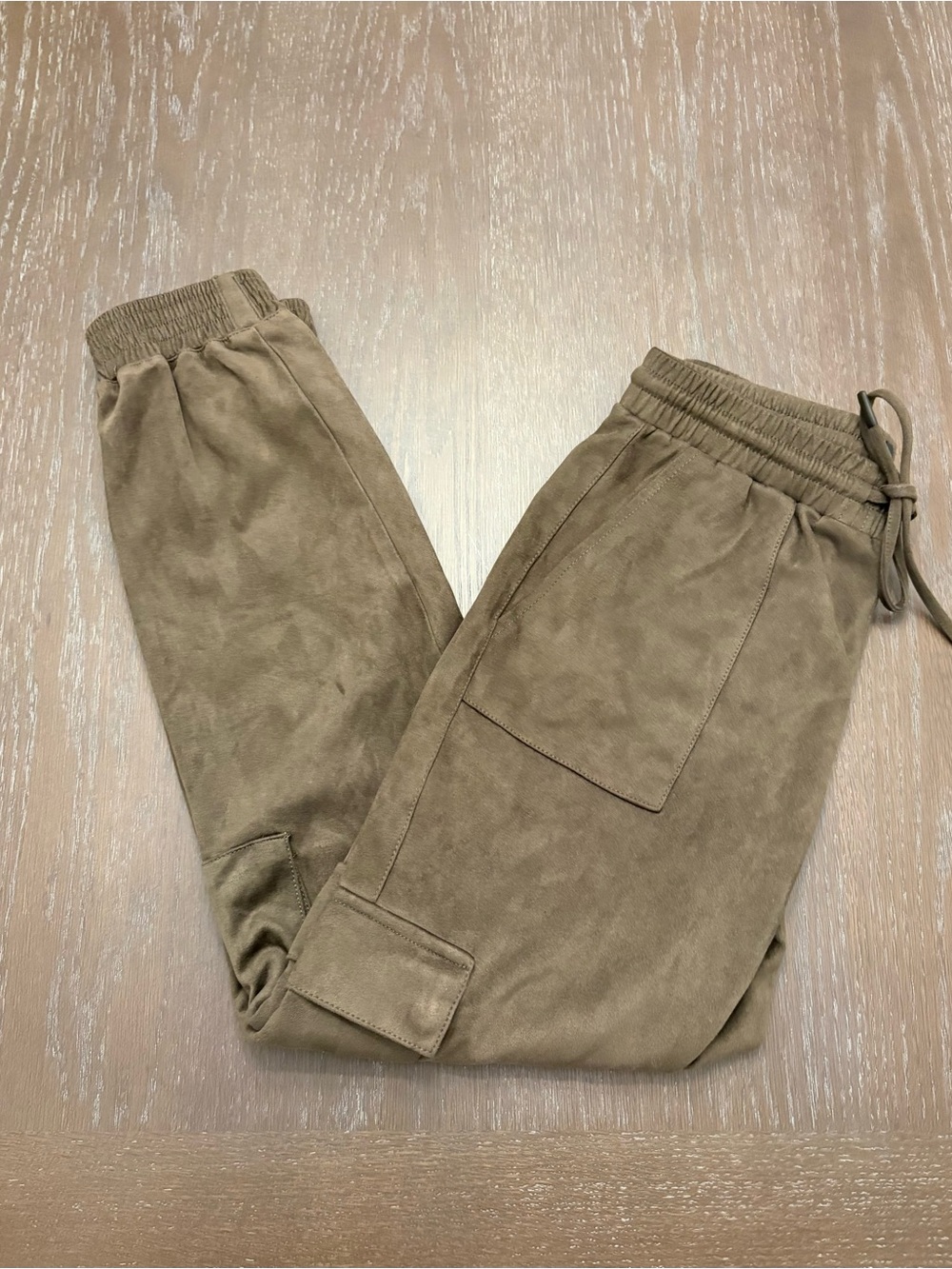 TRUTH by Republic Faux Leather Cargo Joggers Olive Green XS
